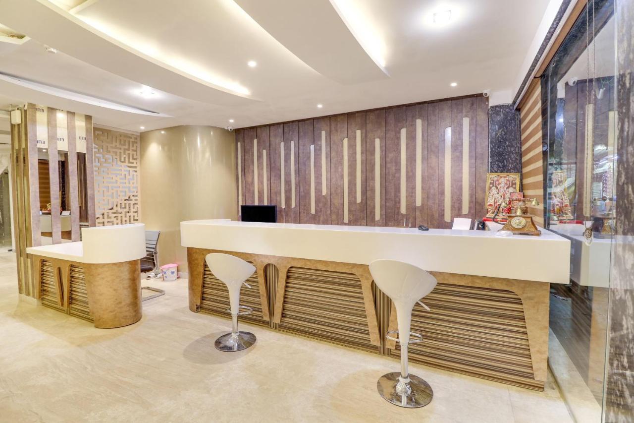 Hotel York Legacy -3 Minutes Walk From New Delhi Railway Station 'The 5 Star Ambience' Newly Built Екстериор снимка