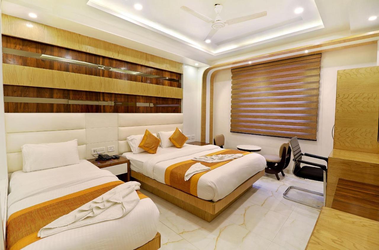 Hotel York Legacy -3 Minutes Walk From New Delhi Railway Station 'The 5 Star Ambience' Newly Built Екстериор снимка
